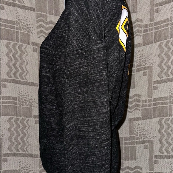 Pink Pull Over Sweatshirt - Picture 4 of 6